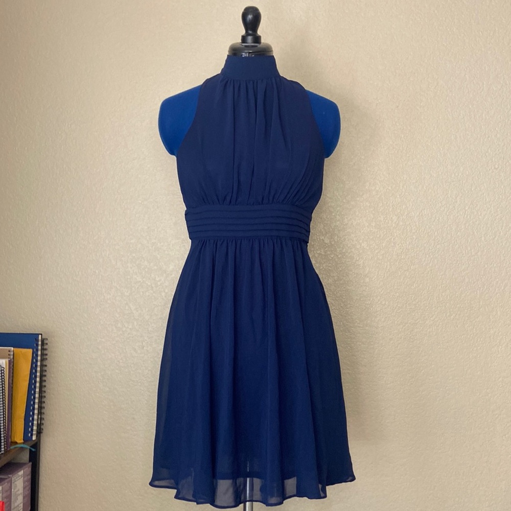 high neck sleeveless dress size S